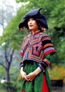 苗族的服飾