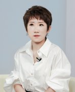張踩玲的出生日期_張踩玲生肖屬什么的？_張踩玲的生辰八字